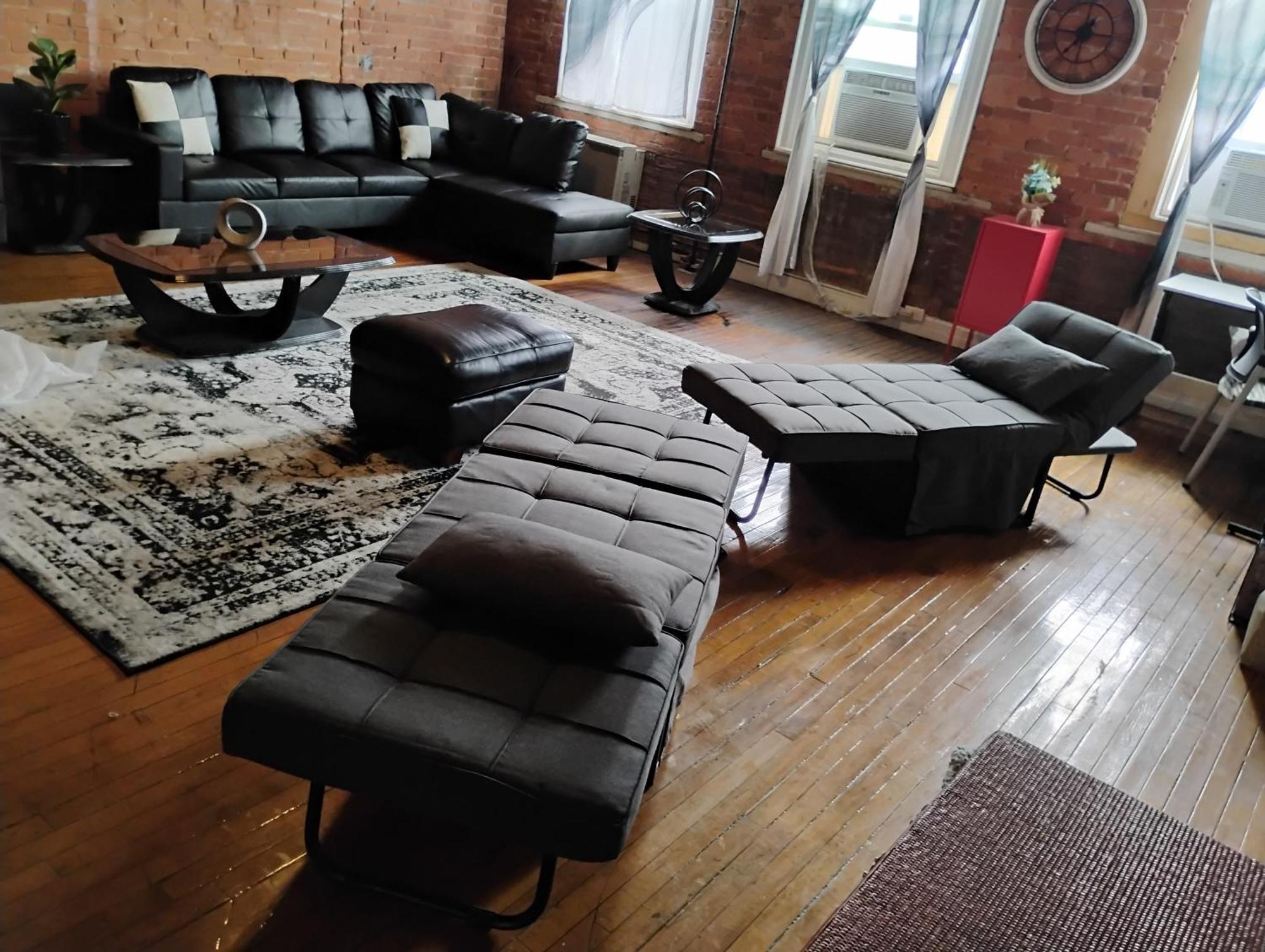 Gorgeous Downtown Loft - Fully Equipped Detroit